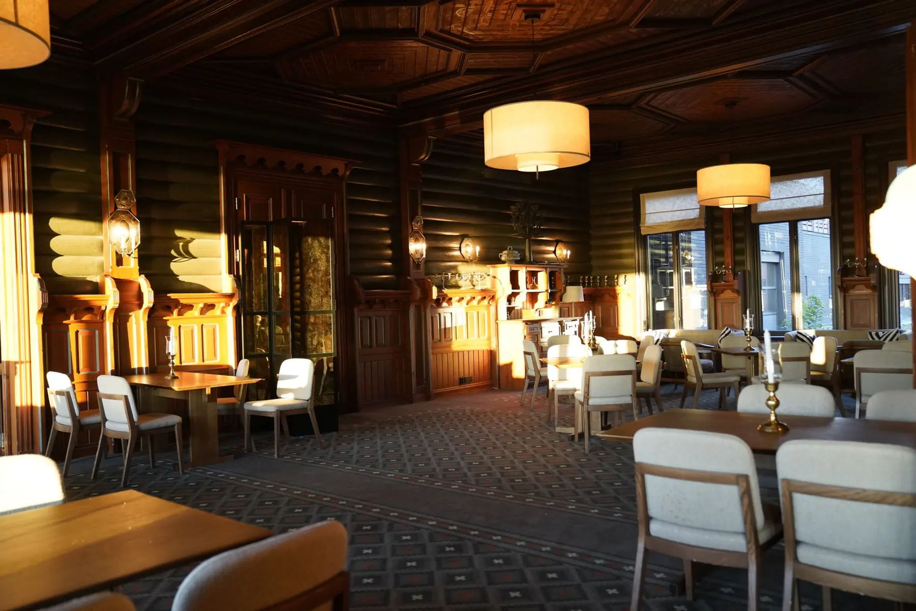 All-Day Dining